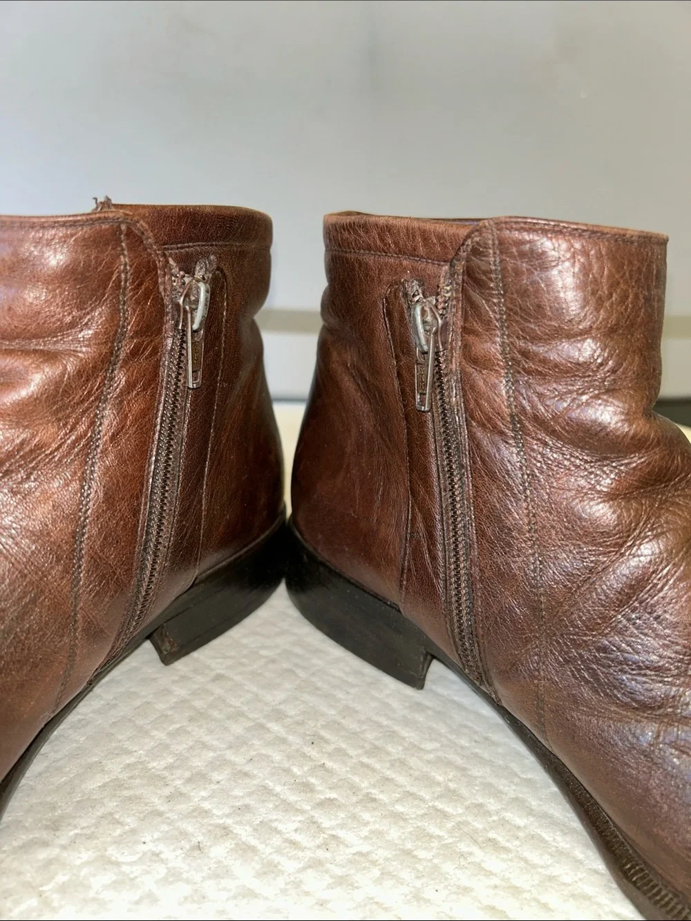 Bally Men's Brown Leather Chukka Boots